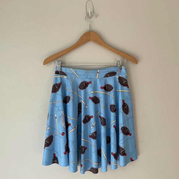 Blackmilk M Fish Fishing A-Line Skirt Stretch Mini - Picture 5 of 8